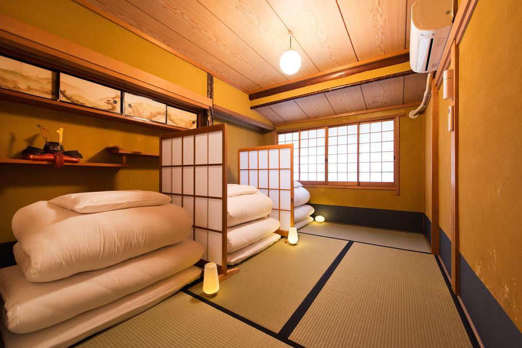 Dozen Ryokan Kyoto Bilik gambar